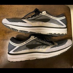 Brooks Revel Running Shoes